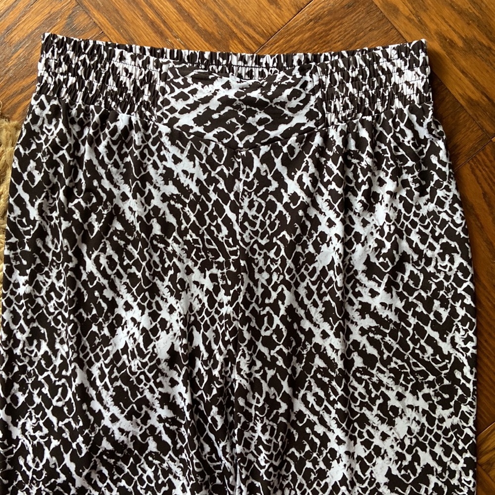 Snake Skin Print Pants - Picture 4 of 6